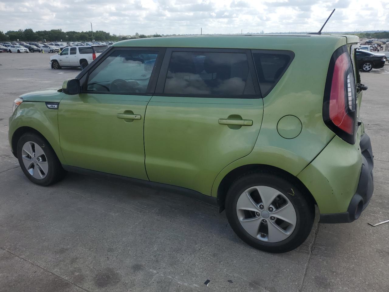 2016 Kia Soul vin: KNDJN2A2XG7864332