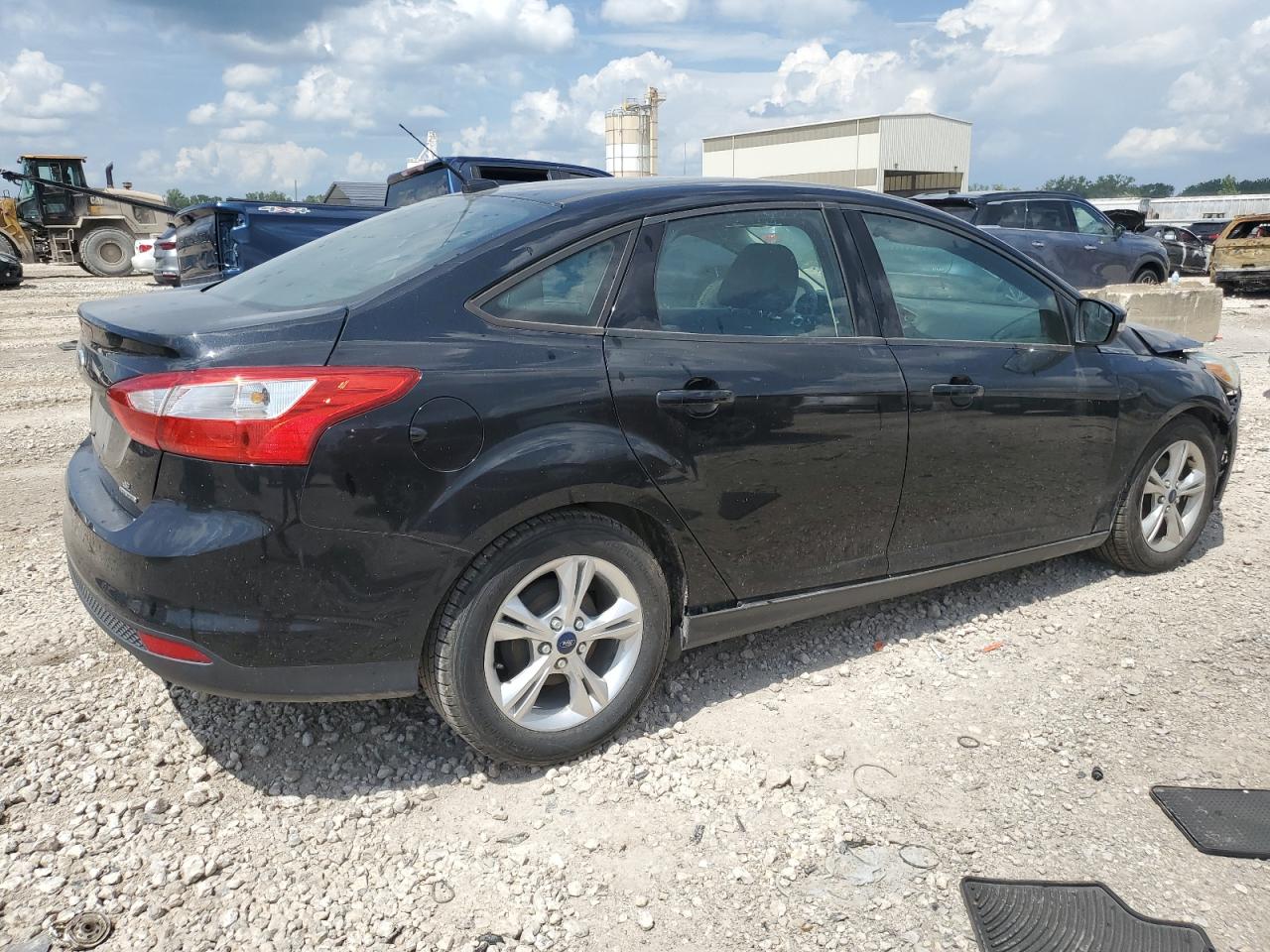 1FADP3F23EL117896 2014 Ford Focus Se