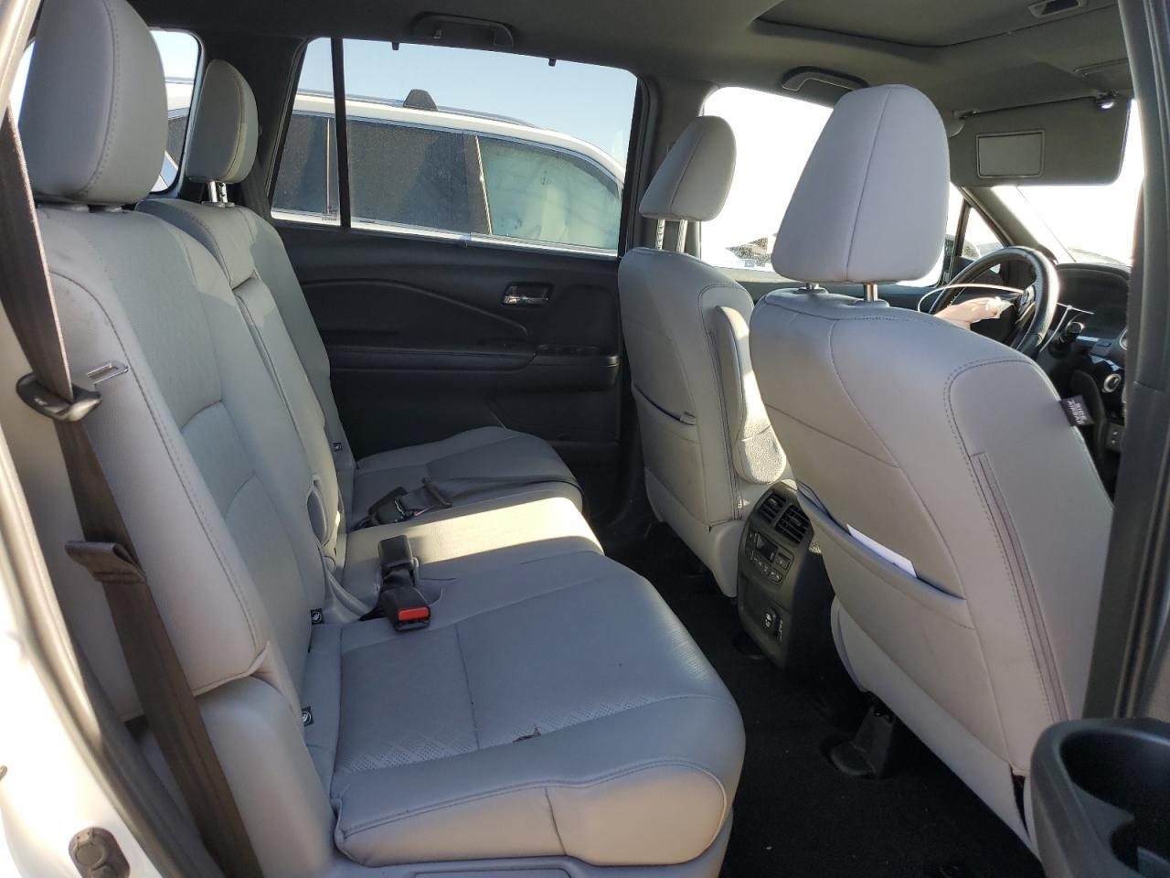 5FNYF8H05LB012901 2020 Honda Passport Elite