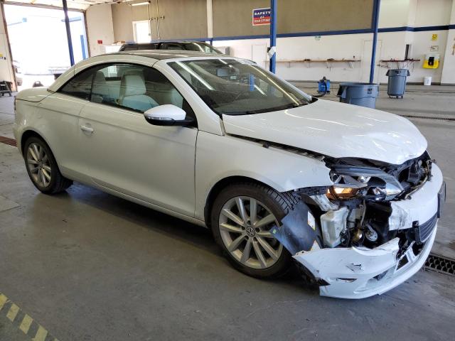 WVWBW8AH9GV000246 2016 Volkswagen Eos Komfort