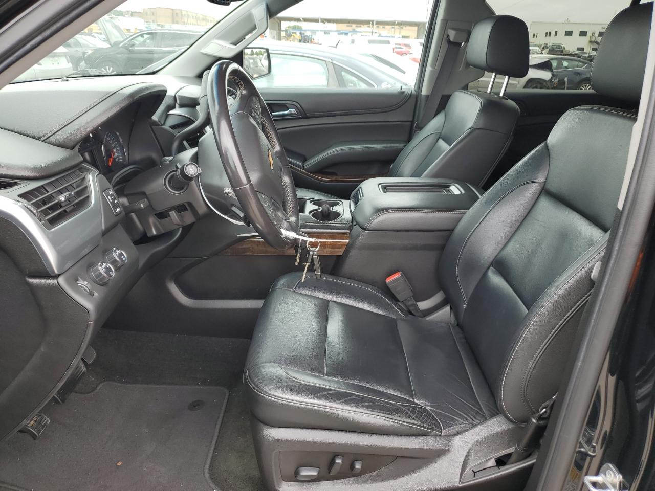 1GNSKBKC6JR274829 2018 Chevrolet Tahoe K1500 Lt