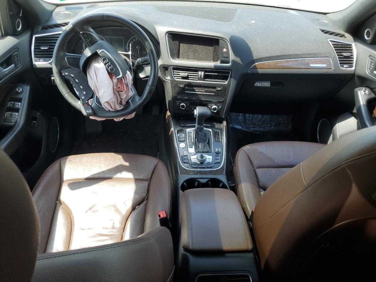 WA1LFAFP8EA052817 2014 Audi Q5 Premium Plus