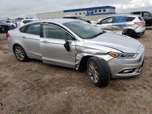 VIN 3FA6P0HD6HR307140 2017 Ford Fusion, SE no.4