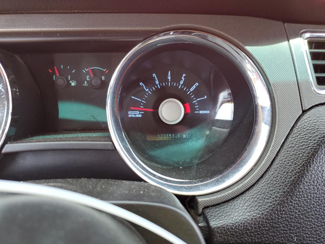 1ZVBP8AM3C5264368 2012 Ford Mustang