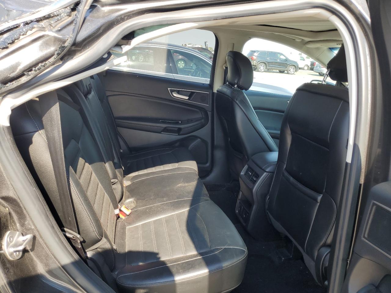 2FMPK4J9XHBB19547 2017 Ford Edge Sel