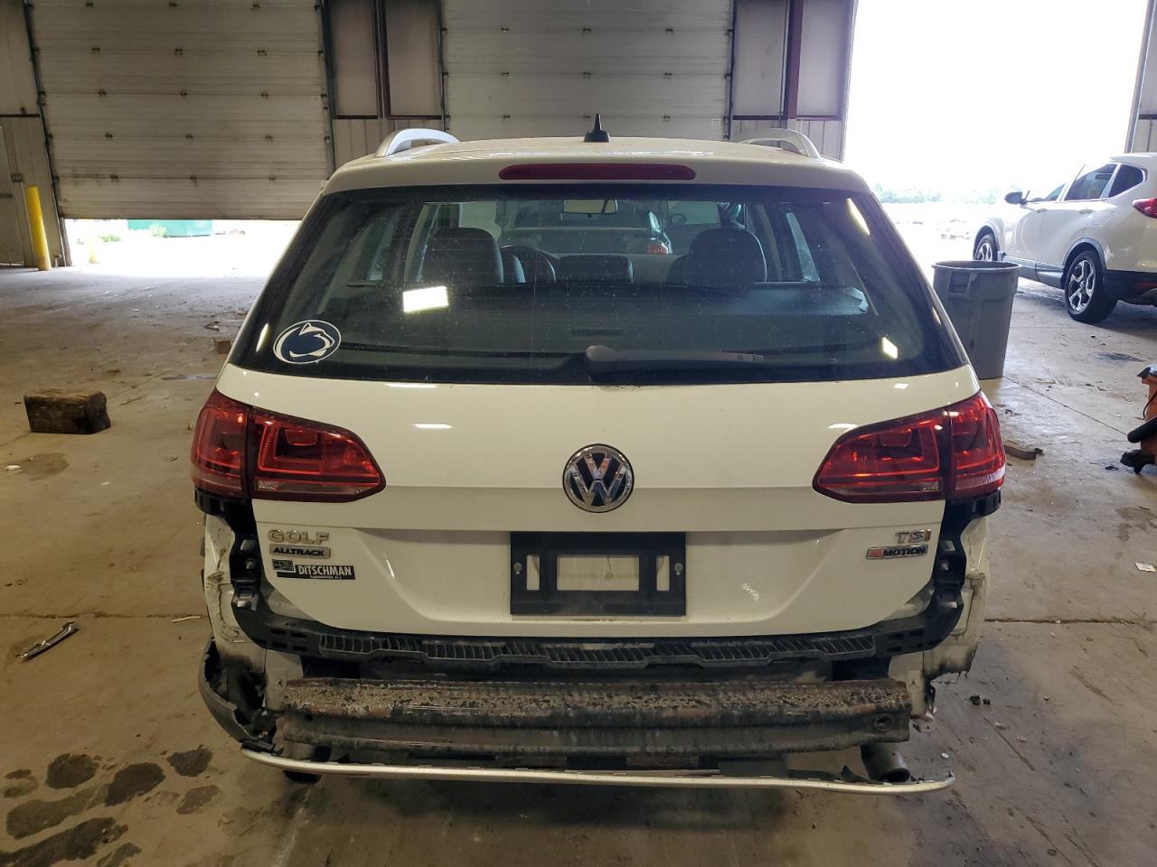 3VWH17AU9HM512825 2017 Volkswagen Golf Alltrack S