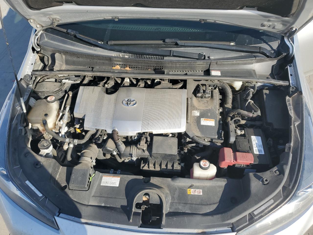 JTDKARFU2L3114072 2020 Toyota Prius L