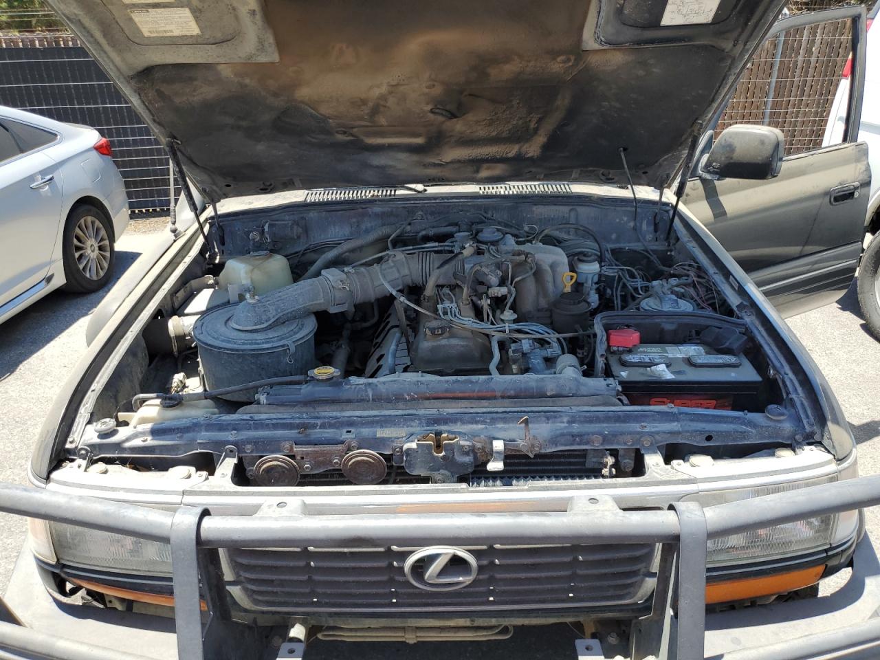 JT6HJ88J0T0130562 1996 Lexus Lx 450