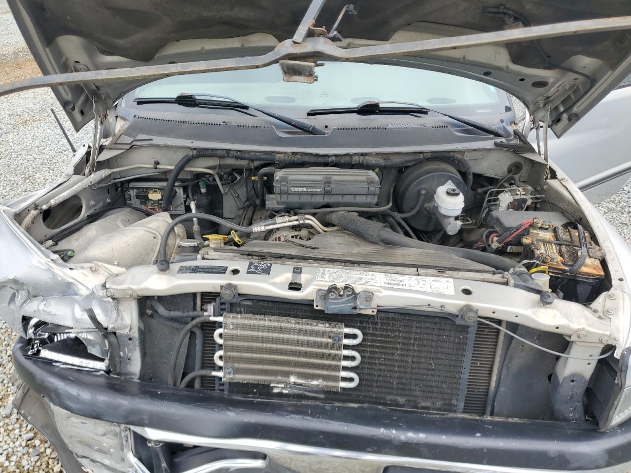 3B7HC13Y2YG155741 2000 Dodge Ram 1500