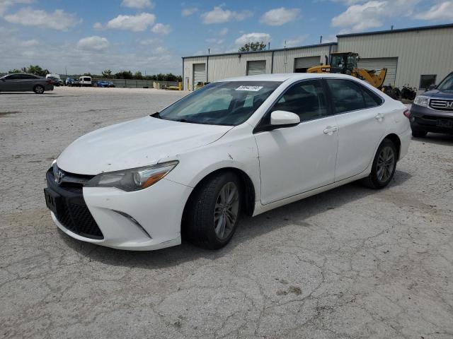 VIN 4T1BF1FK3GU177131 2016 Toyota Camry, LE no.1