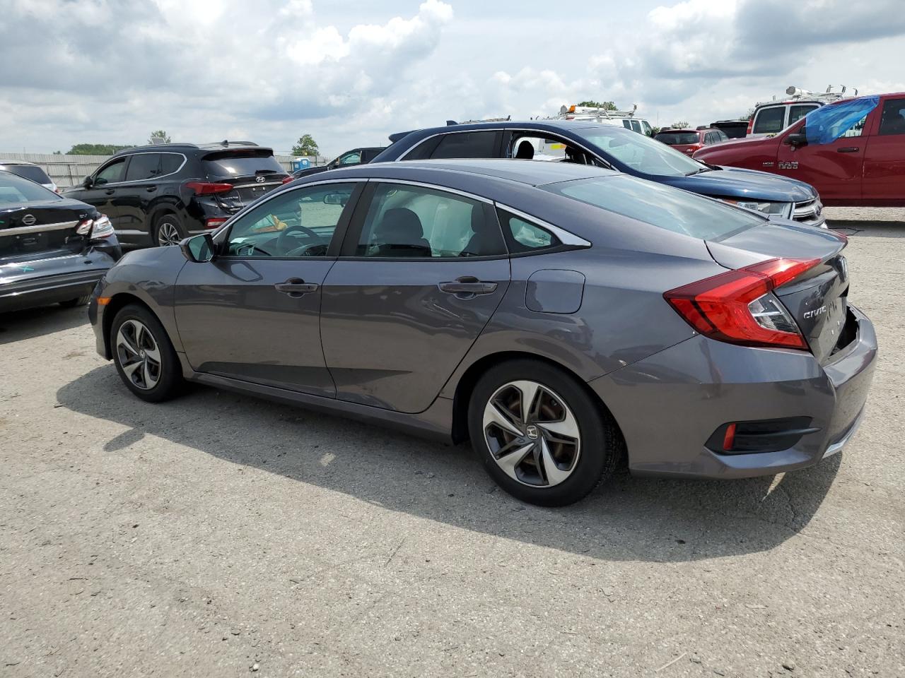 19XFC2F67KE027005 2019 Honda Civic Lx