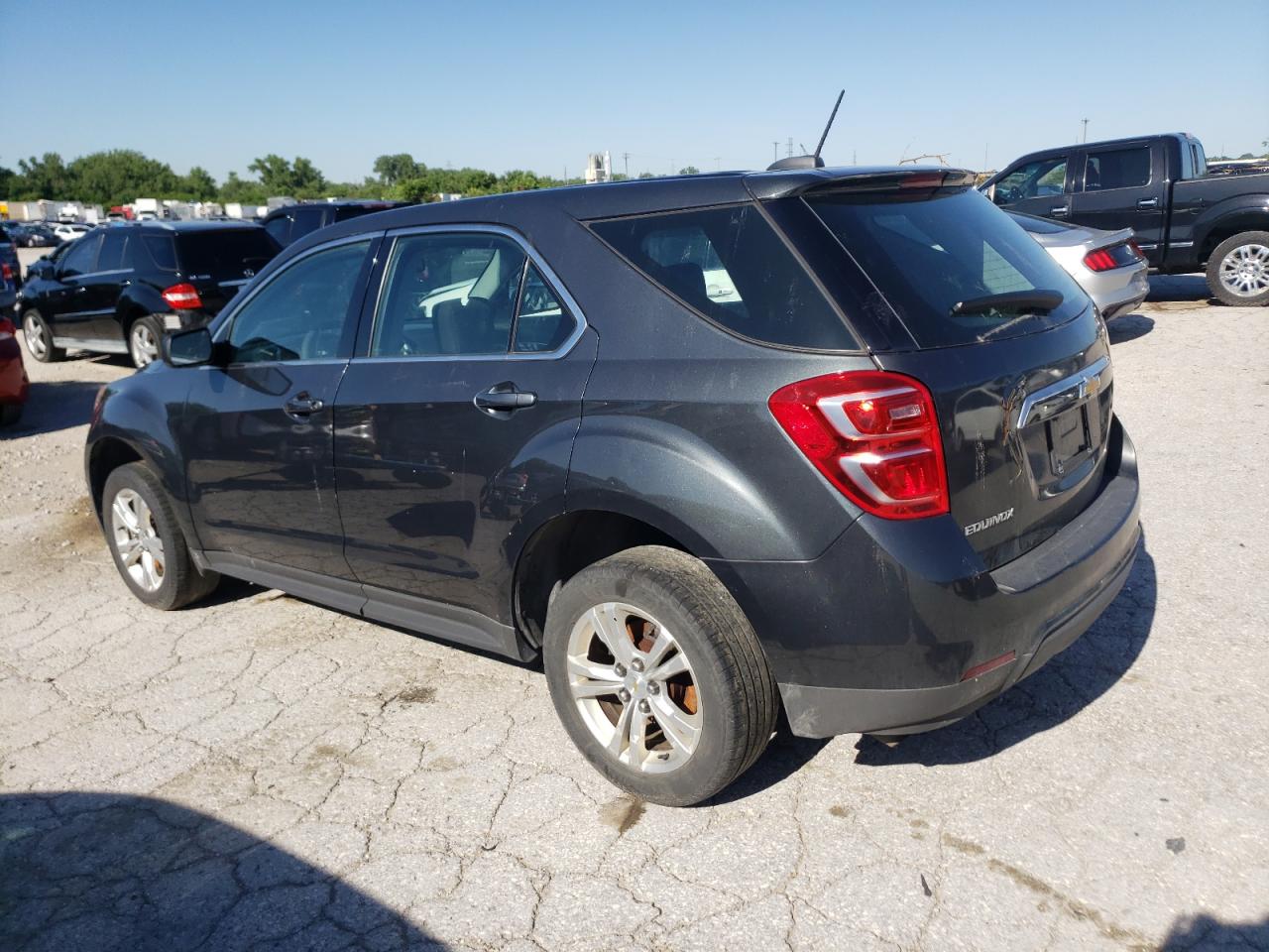 2GNALBEK9H1522439 2017 Chevrolet Equinox Ls