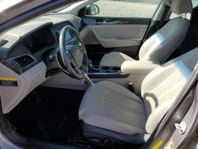 2017 Hyundai Sonata Hybrid VIN: KMHE34L39HA076795 Lot: 59143324