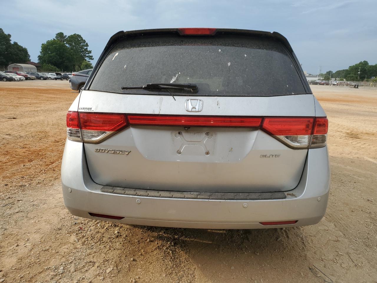 2014 Honda Odyssey Touring vin: 5FNRL5H92EB115626