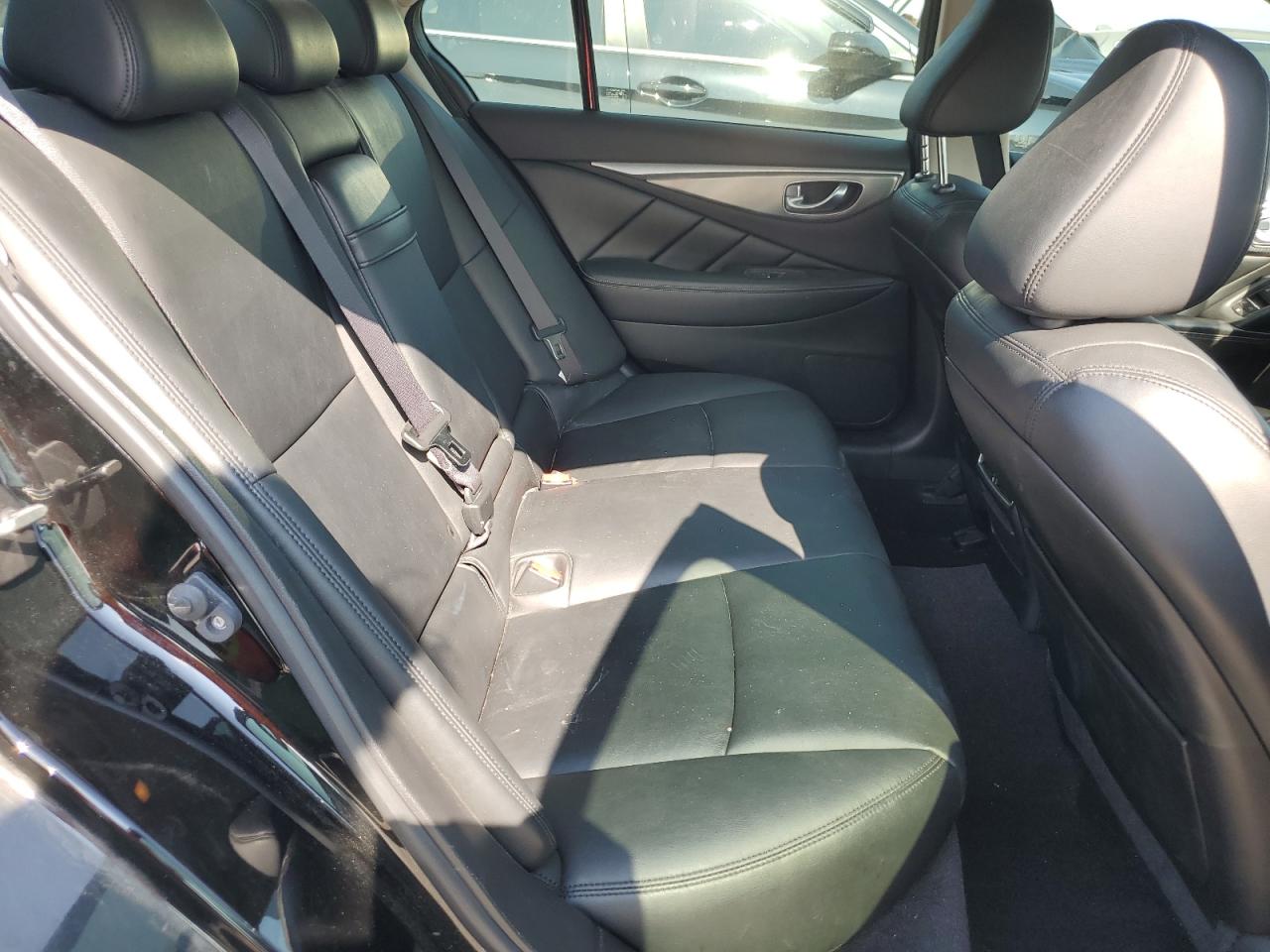 JN1BV7AP6FM337873 2015 Infiniti Q50 Base