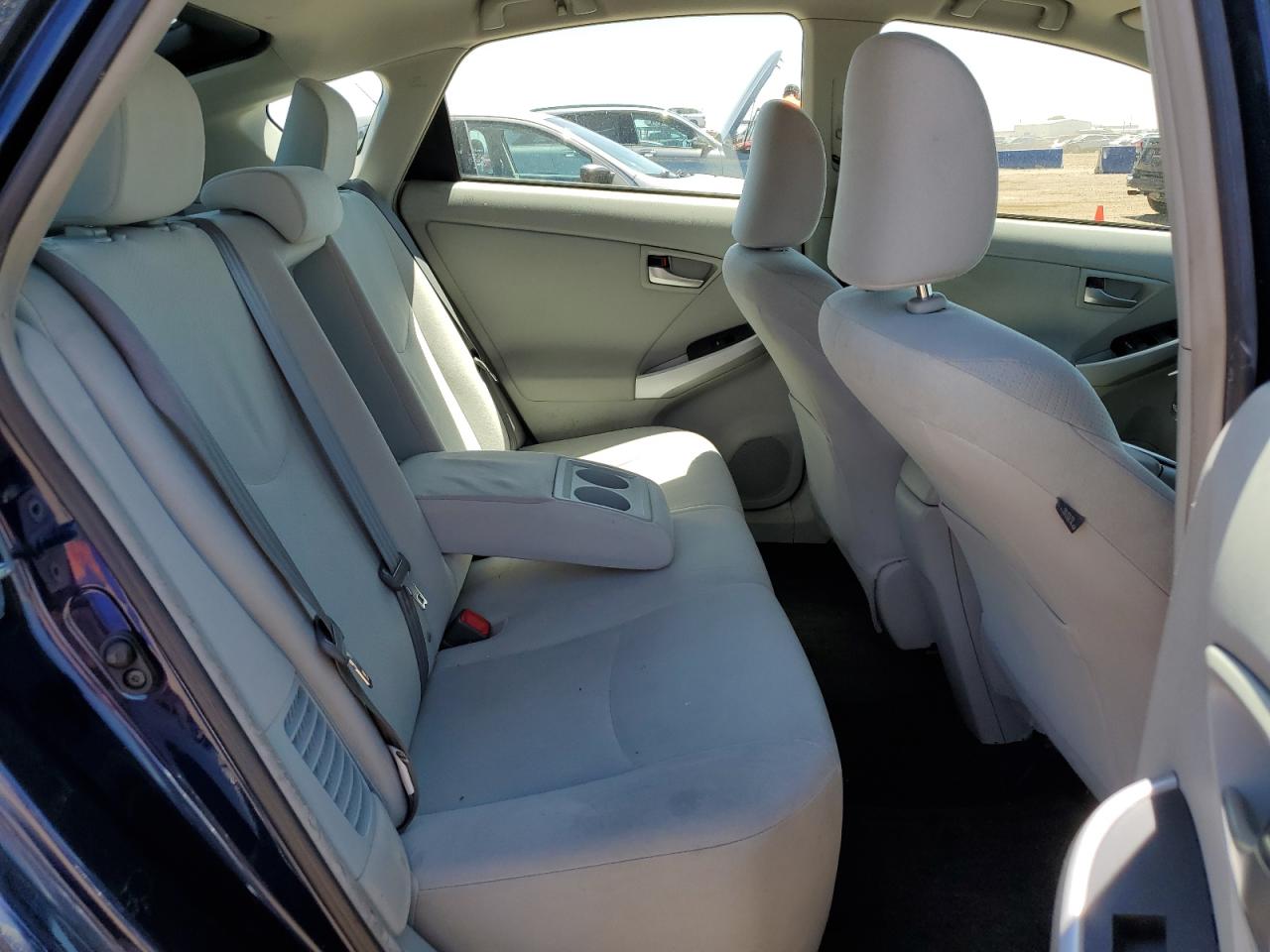 JTDKN3DU5E1781110 2014 Toyota Prius