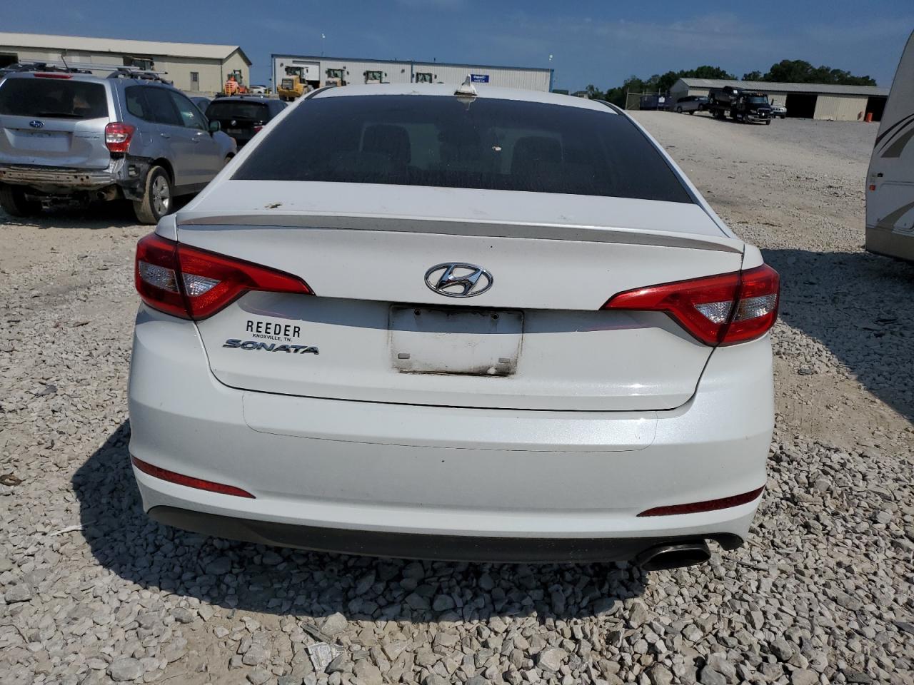 5NPE24AF2GH323585 2016 Hyundai Sonata Se