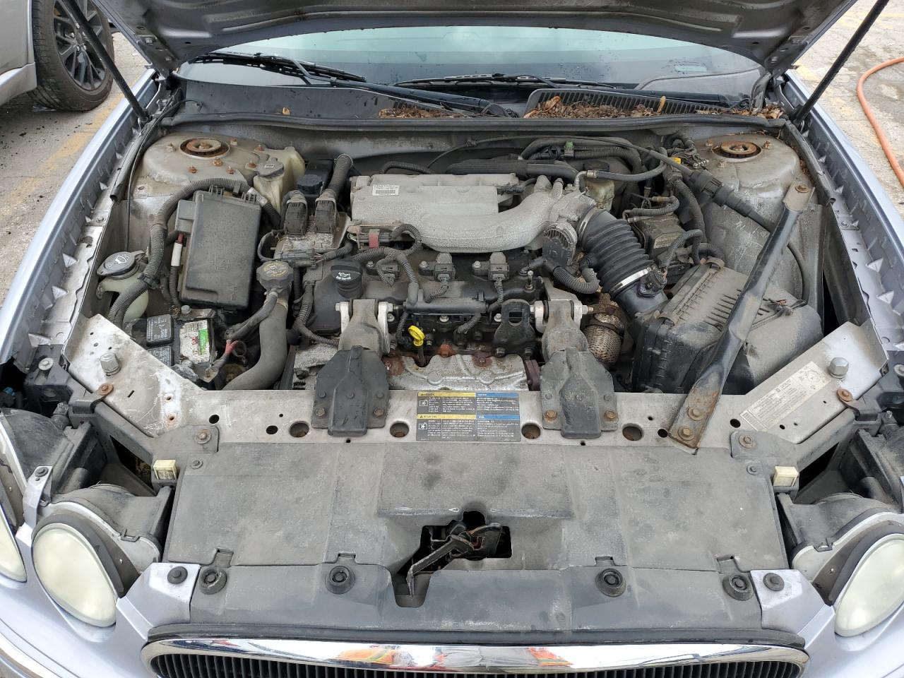 2G4WE567051225684 2005 Buick Lacrosse Cxs