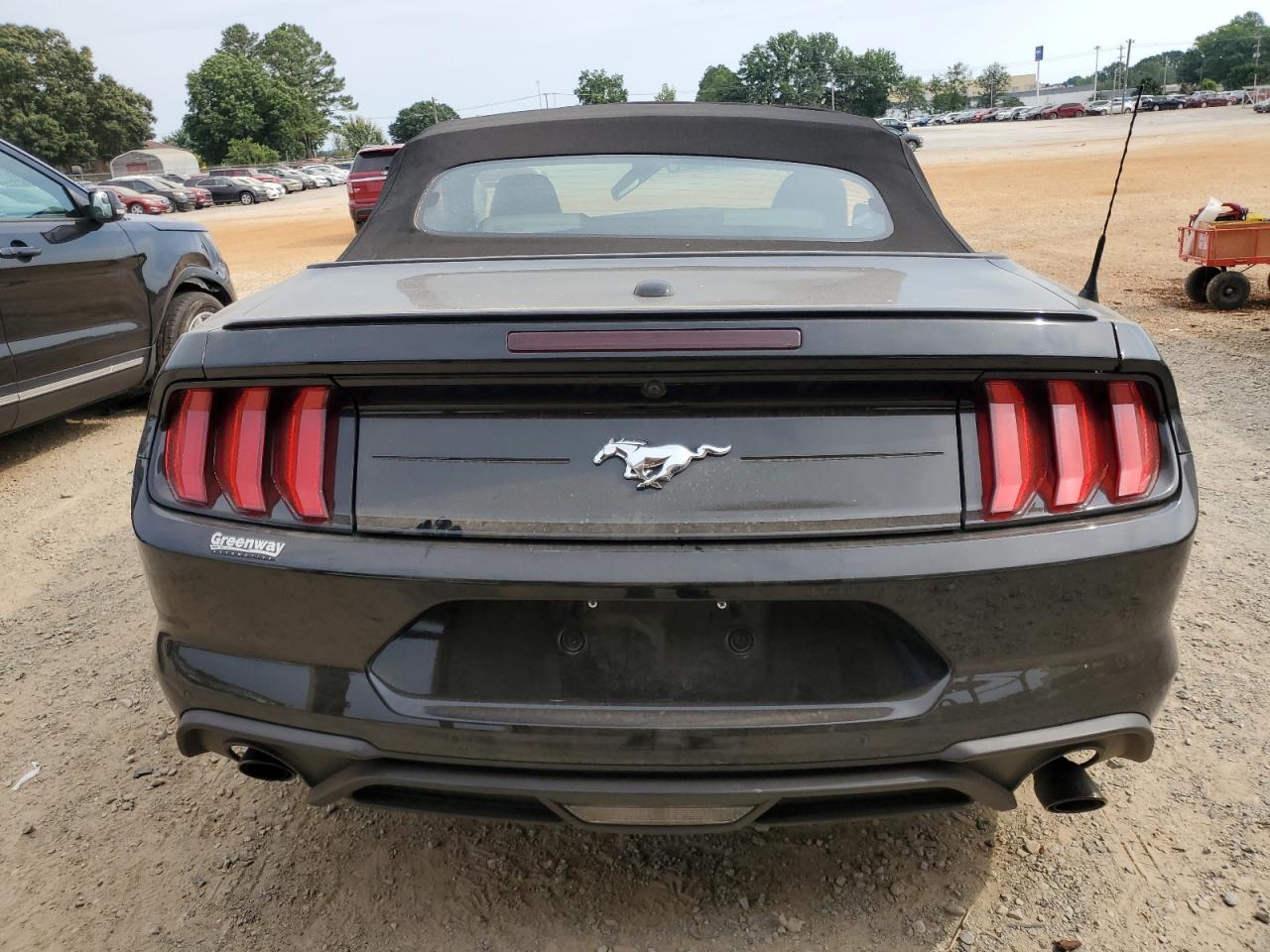 1FATP8UH4L5131744 2020 Ford Mustang