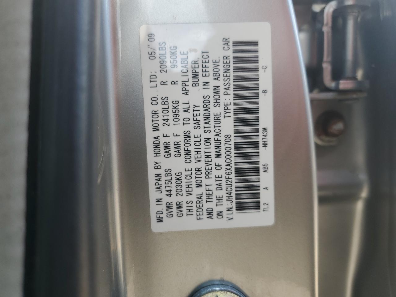 JH4CU2F6XAC000708 2010 Acura Tsx