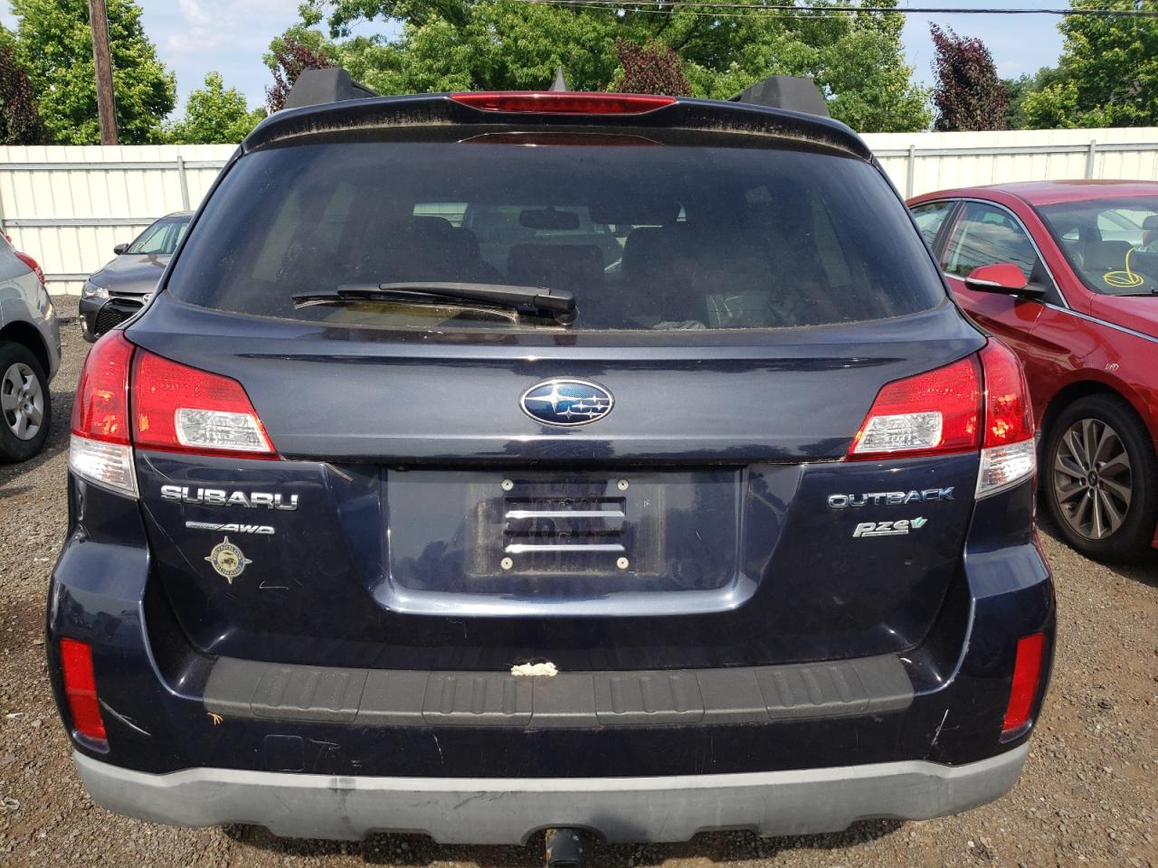 4S4BRBKC6D3213021 2013 Subaru Outback 2.5I Limited