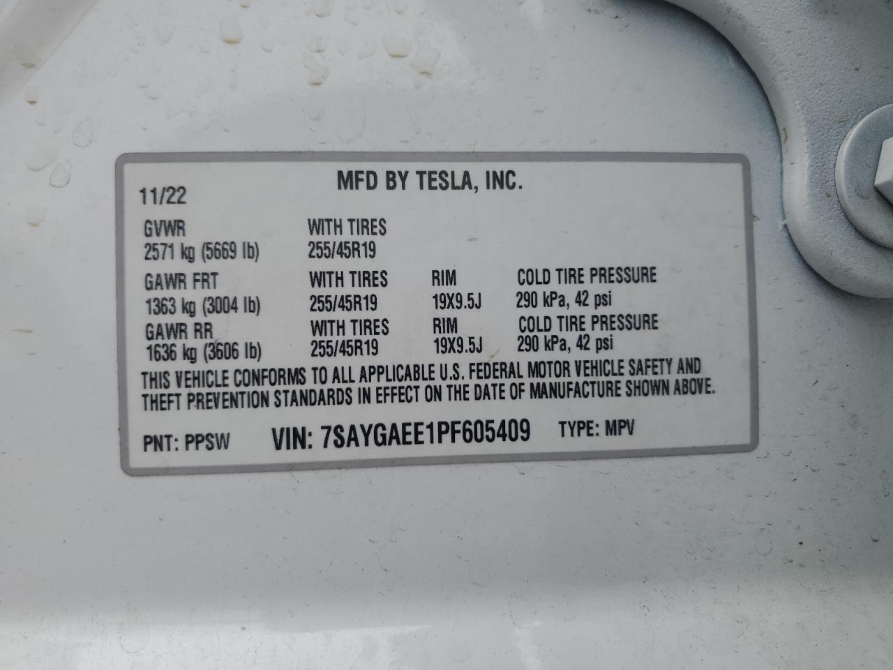 7SAYGAEE1PF605409 2023 Tesla Model Y