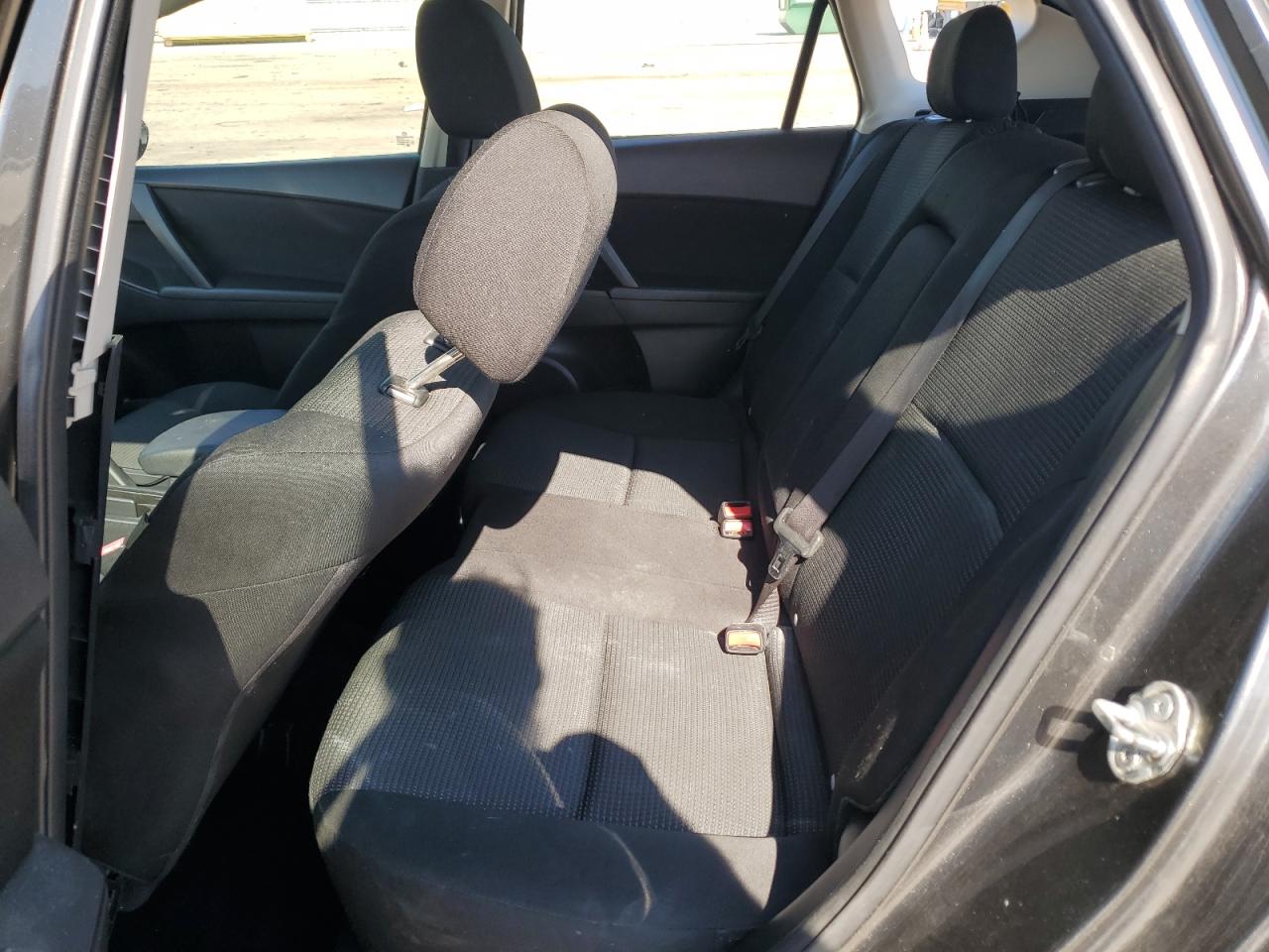 JM1BL1L72C1592935 2012 Mazda 3 I