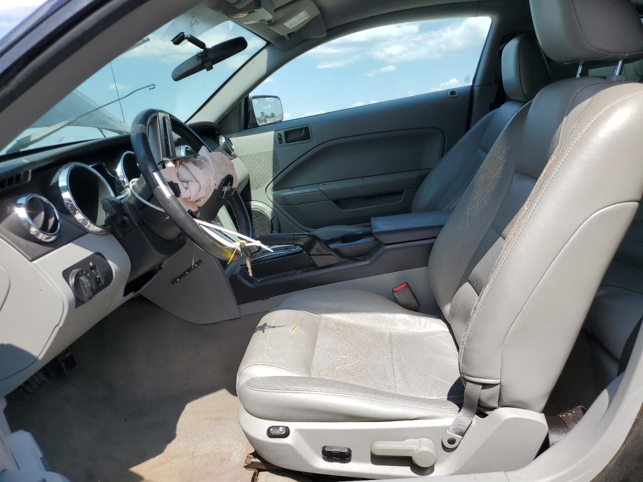 1ZVFT80NX75212099 2007 Ford Mustang