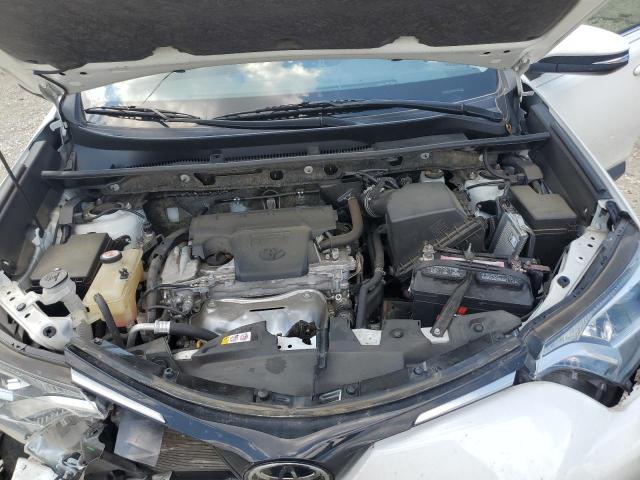 2018 Toyota RAV 4 - Image 12