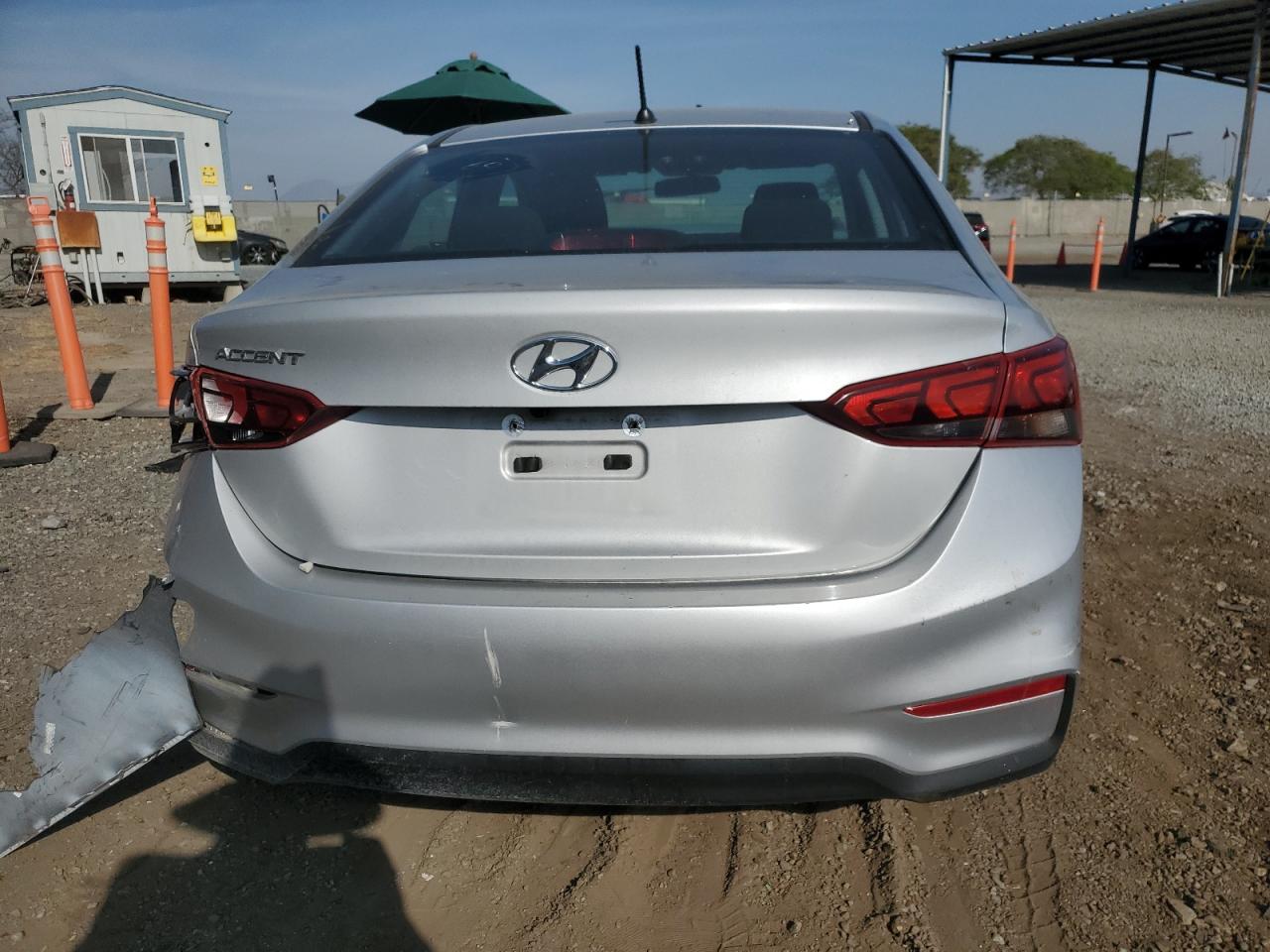 3KPC24A64ME147243 2021 Hyundai Accent Se