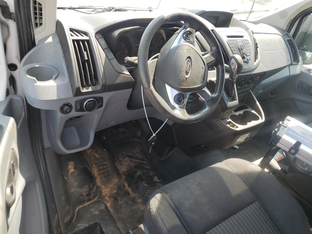 1FTNE2CV0FKB13342 2015 Ford Transit T-150