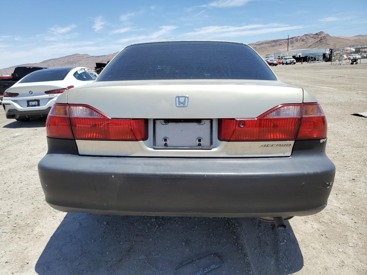 JHMCG6659YC003163 2000 Honda Accord Lx