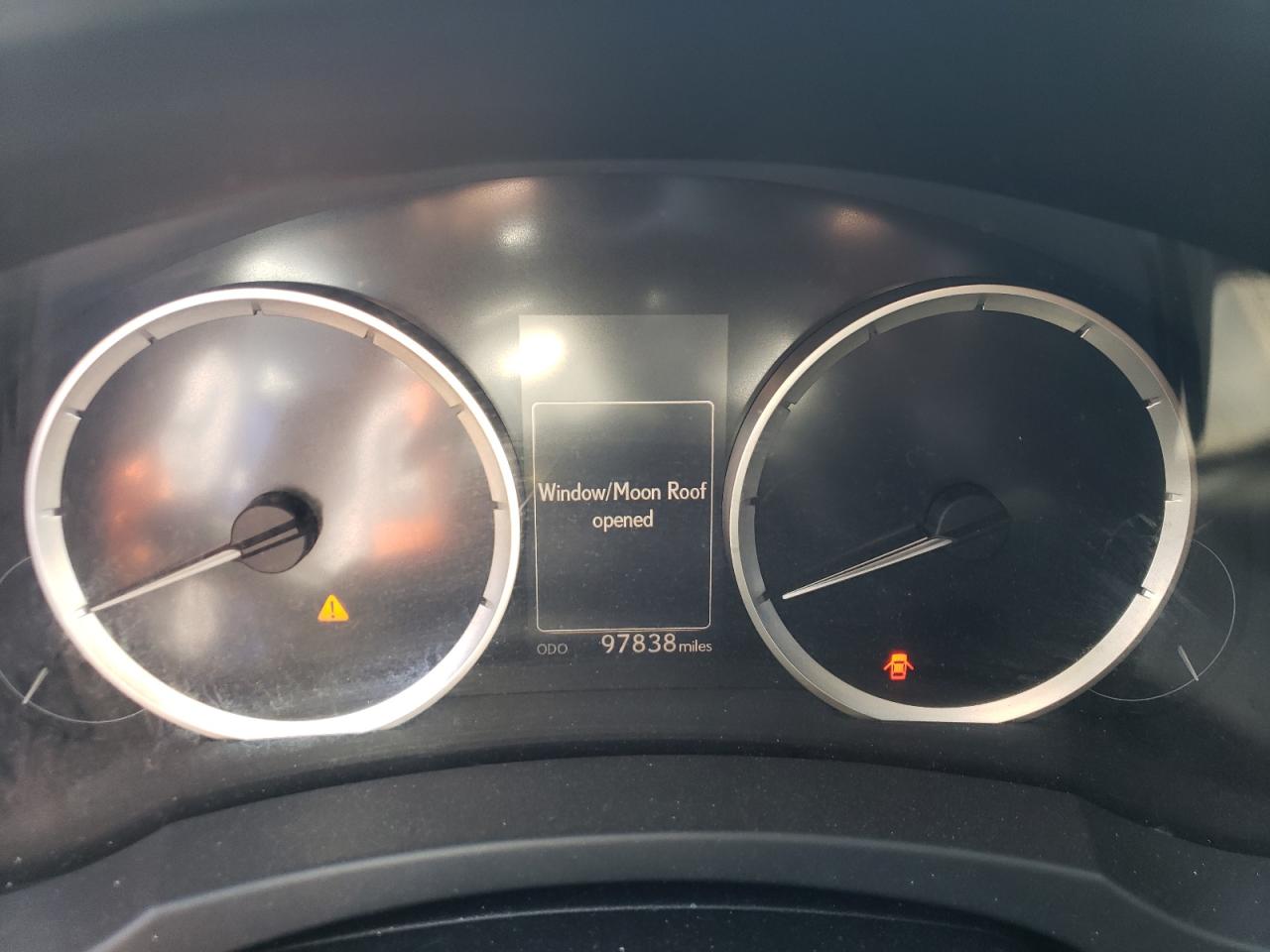 JTHBA1D22G5027283 2016 Lexus Is 200T