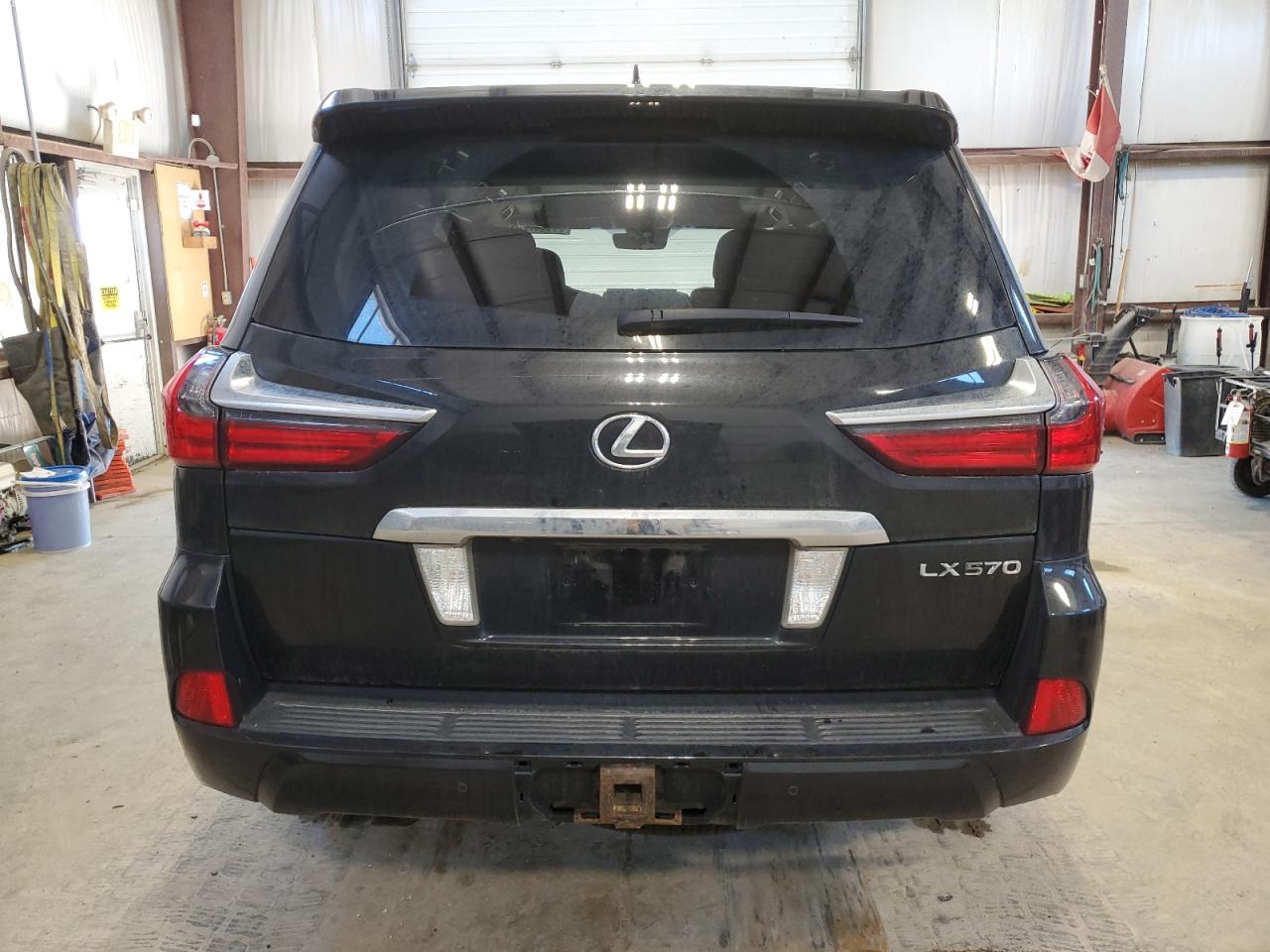 JTJHY7AX7H4237912 2017 Lexus Lx 570