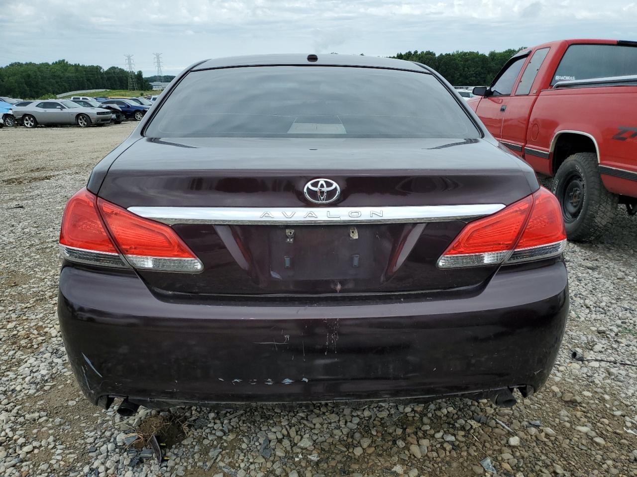 Lot #2821405318 2012 TOYOTA AVALON BAS