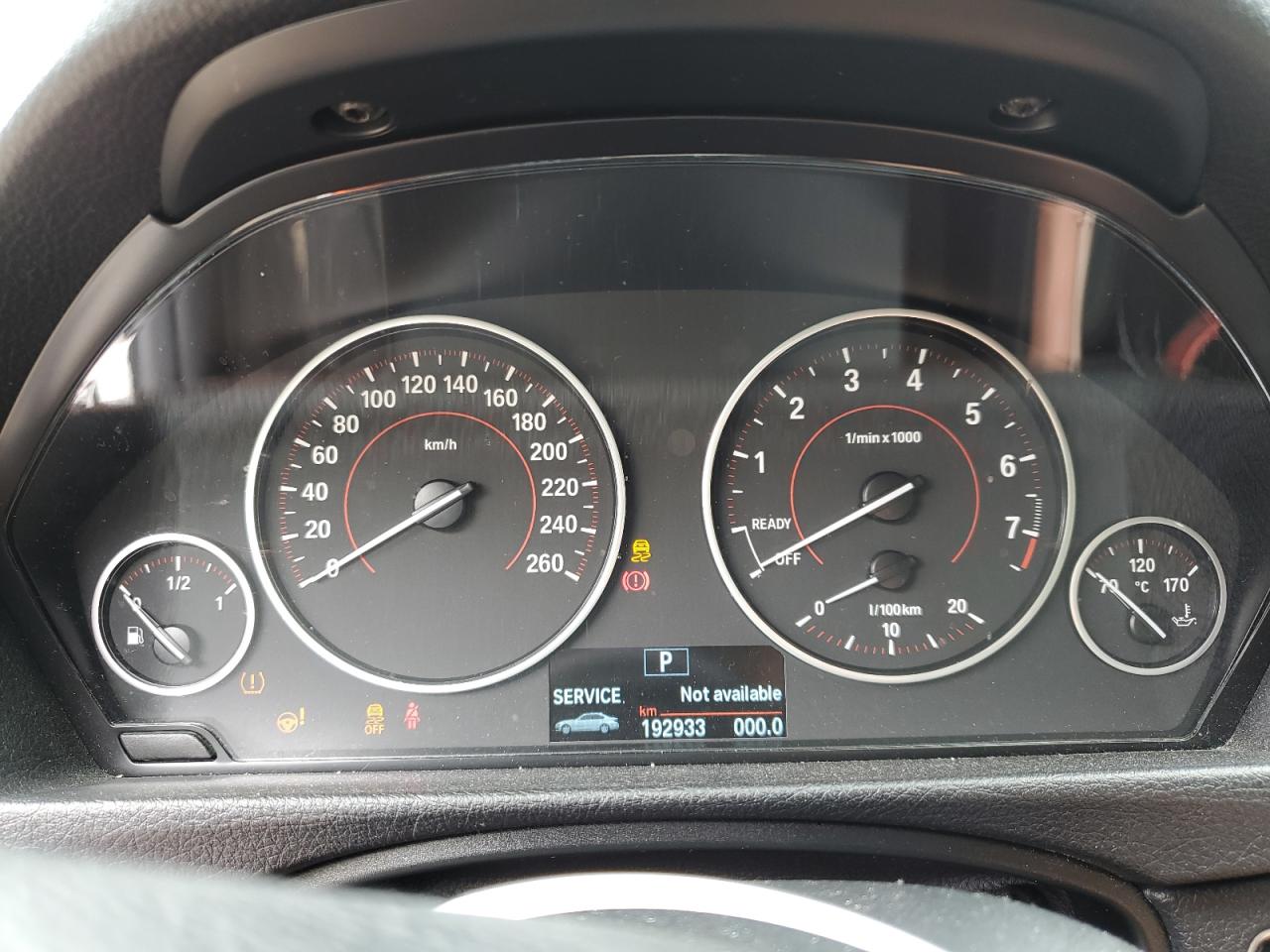 WBA8A3C56GK689594 2016 BMW 320 Xi