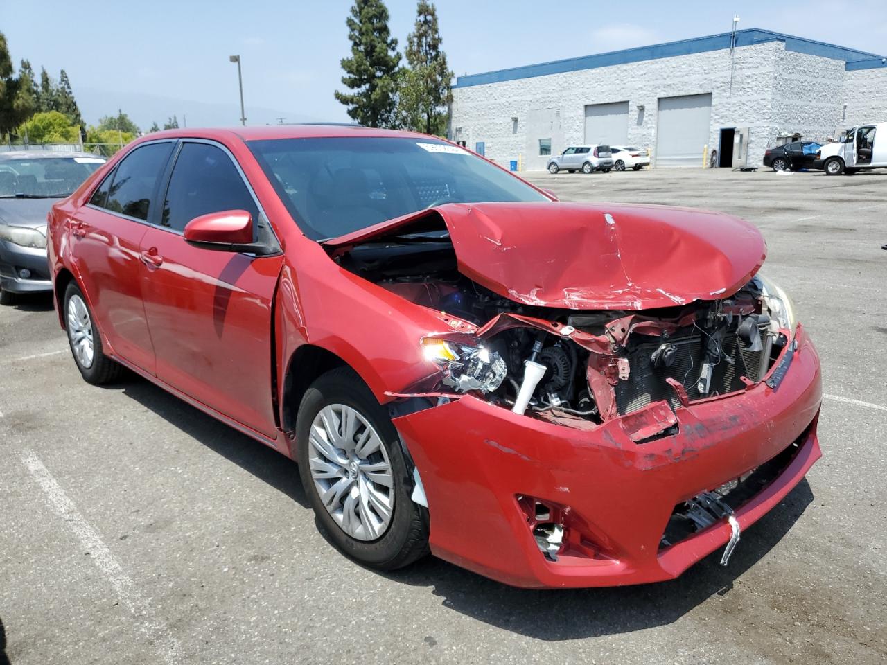 2014 Toyota Camry L vin: 4T4BF1FK9ER392158