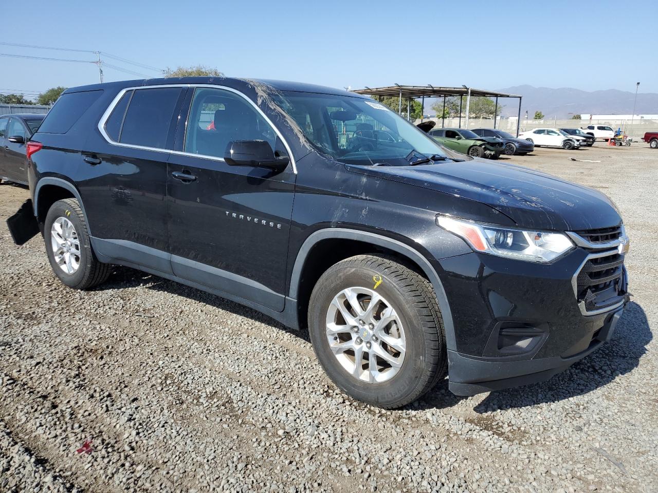 2018 Chevrolet Traverse Ls vin: 1GNERFKW8JJ248970