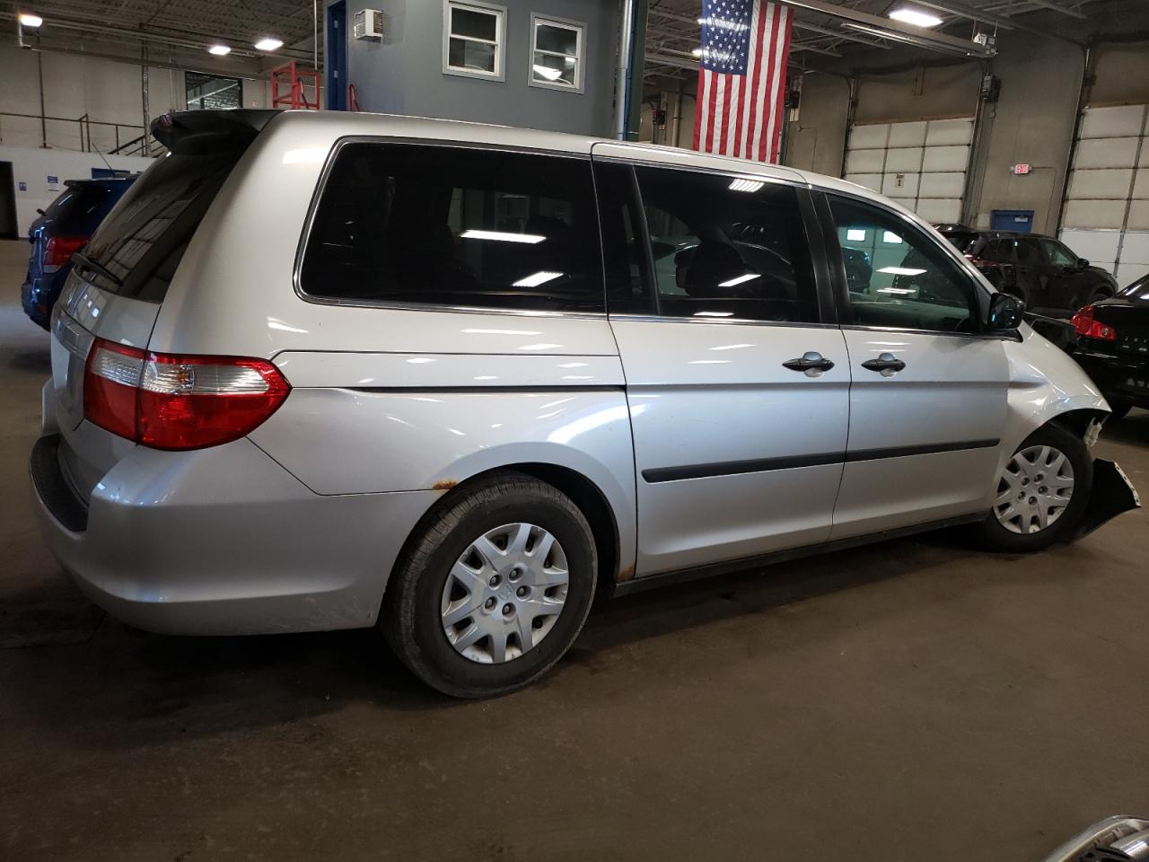 5FNRL382X7B131745 2007 Honda Odyssey Lx