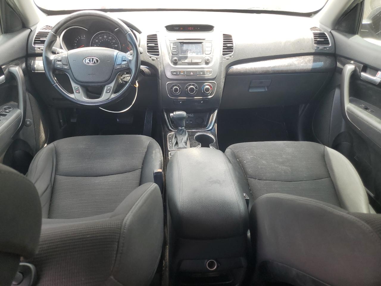 5XYKT4A61FG648850 2015 Kia Sorento Lx