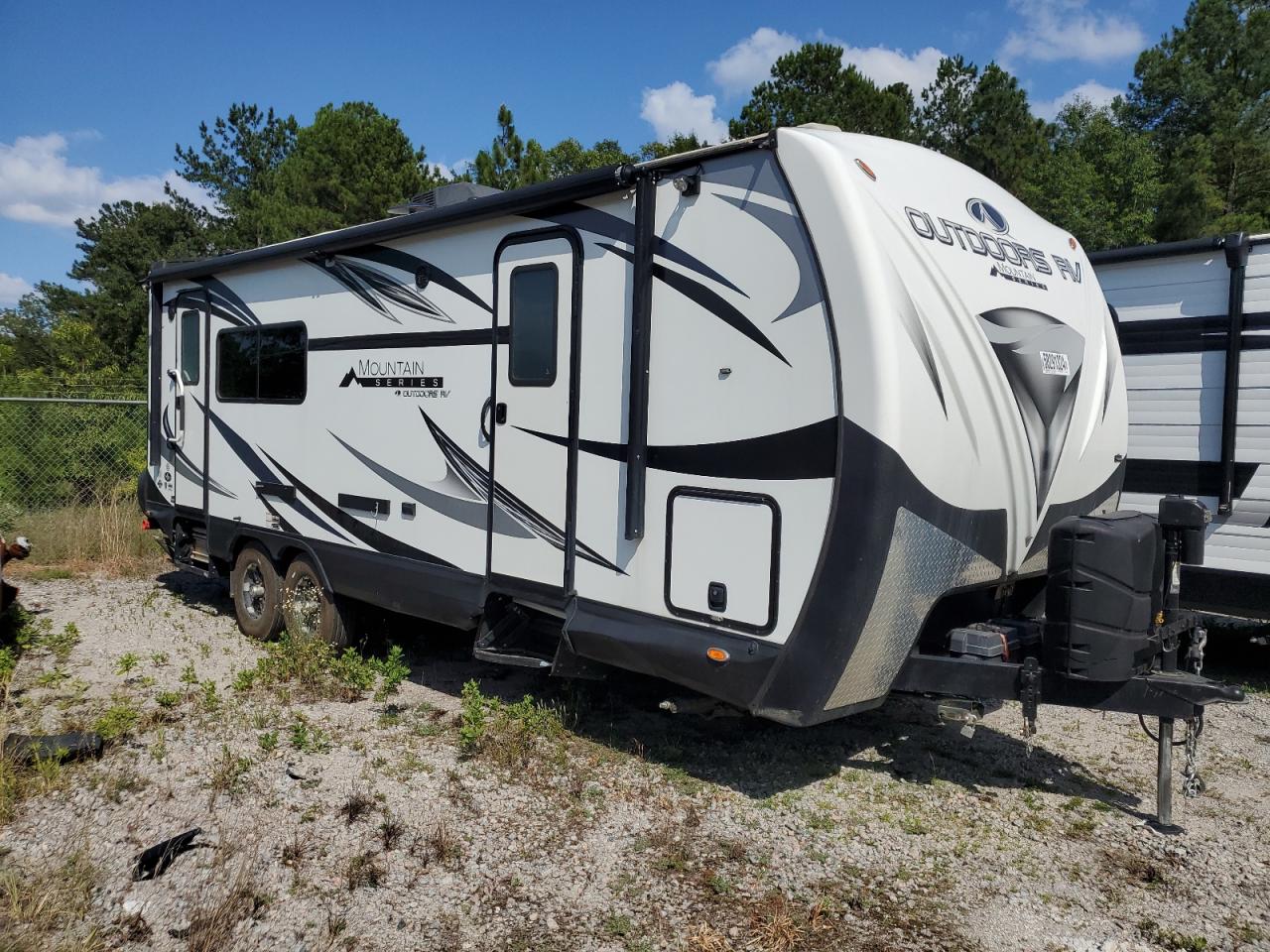 Outdoors RV TimberRidge 2019 