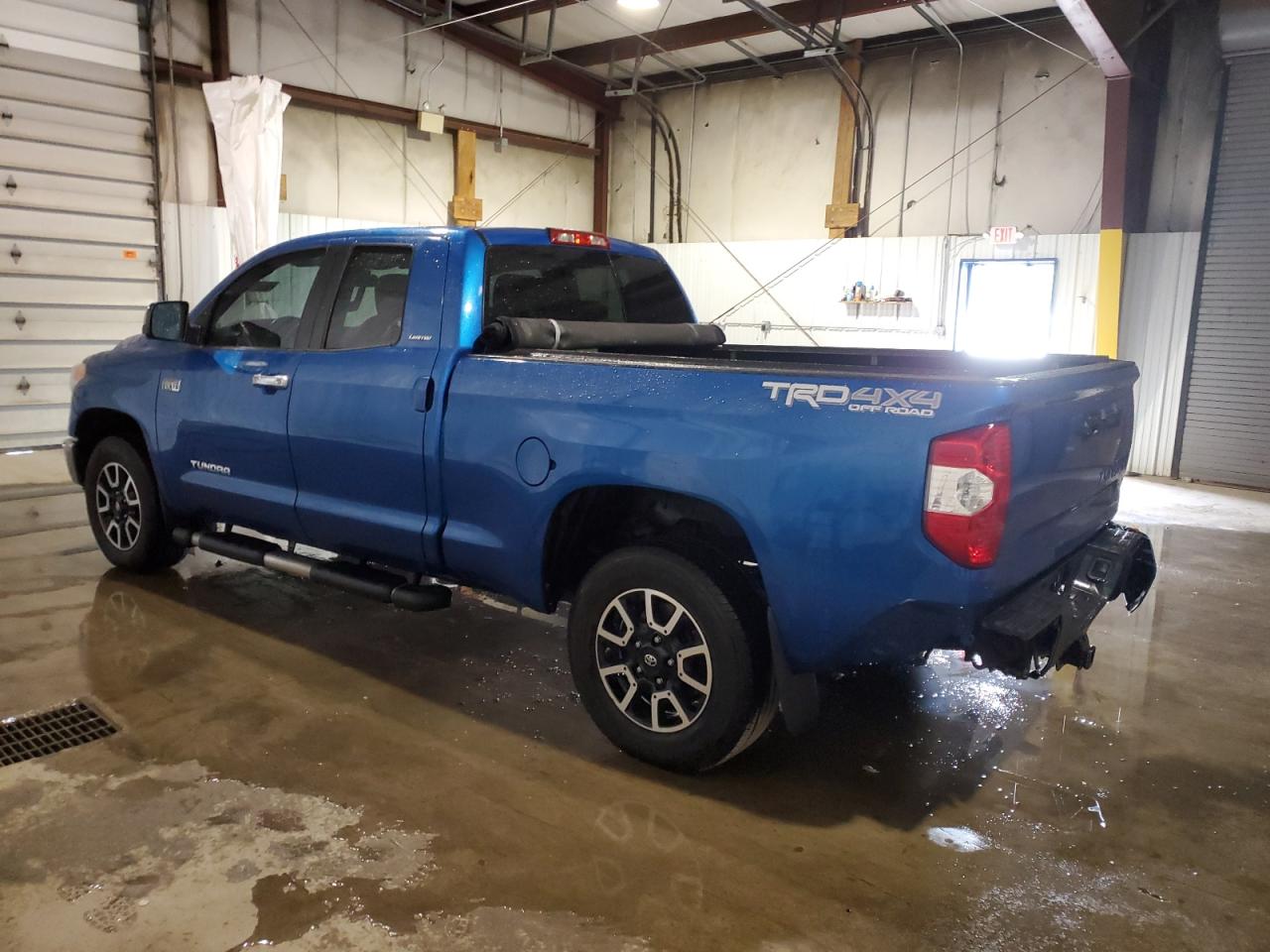 5TFBY5F13GX557694 2016 Toyota Tundra Double Cab Limited