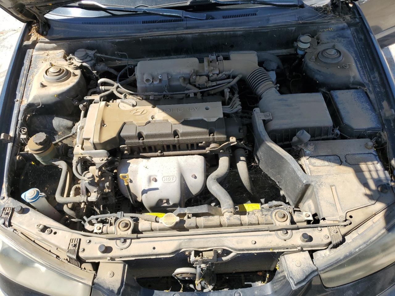 KMHDN55D92U067439 2002 Hyundai Elantra Gls