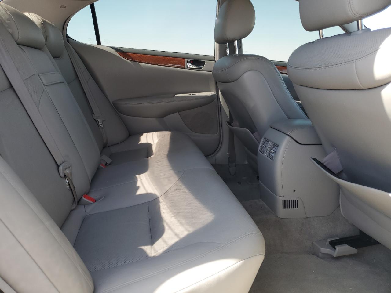 JTHBA30G855107617 2005 Lexus Es 330