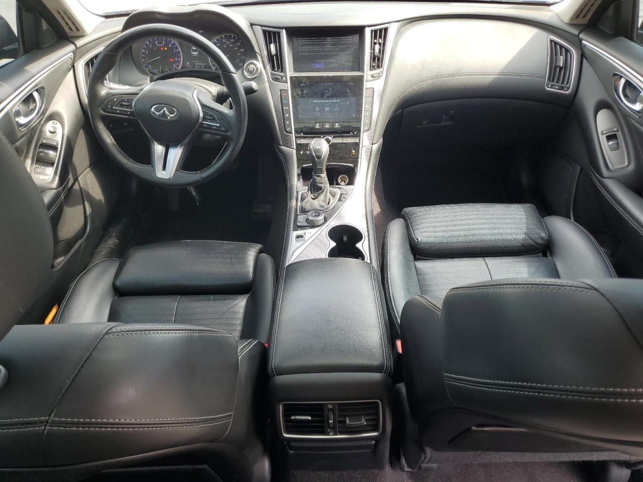 JN1EV7AR0JM445591 2018 Infiniti Q50 Luxe