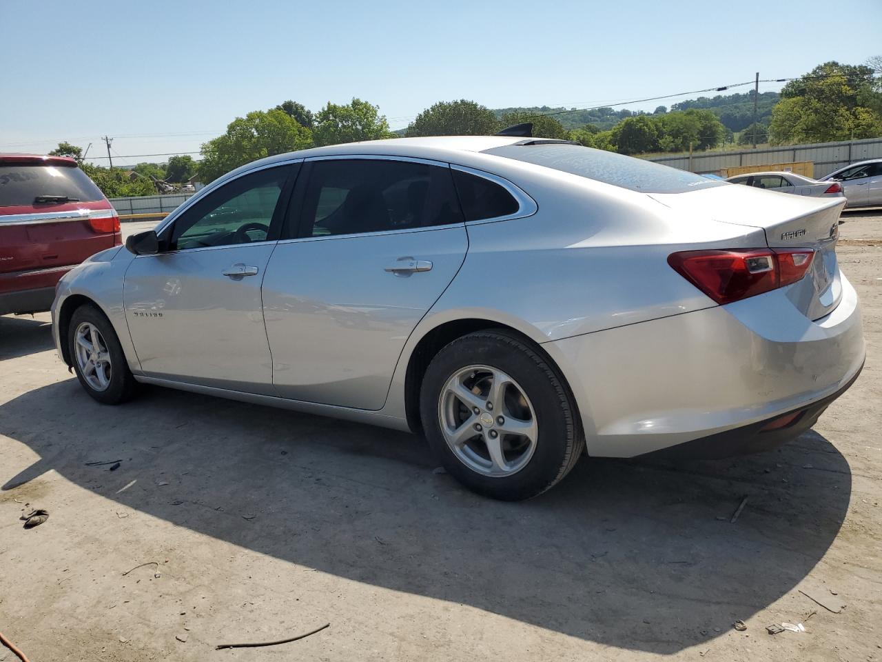 2018 Chevrolet Malibu Ls vin: 1G1ZB5ST1JF107619