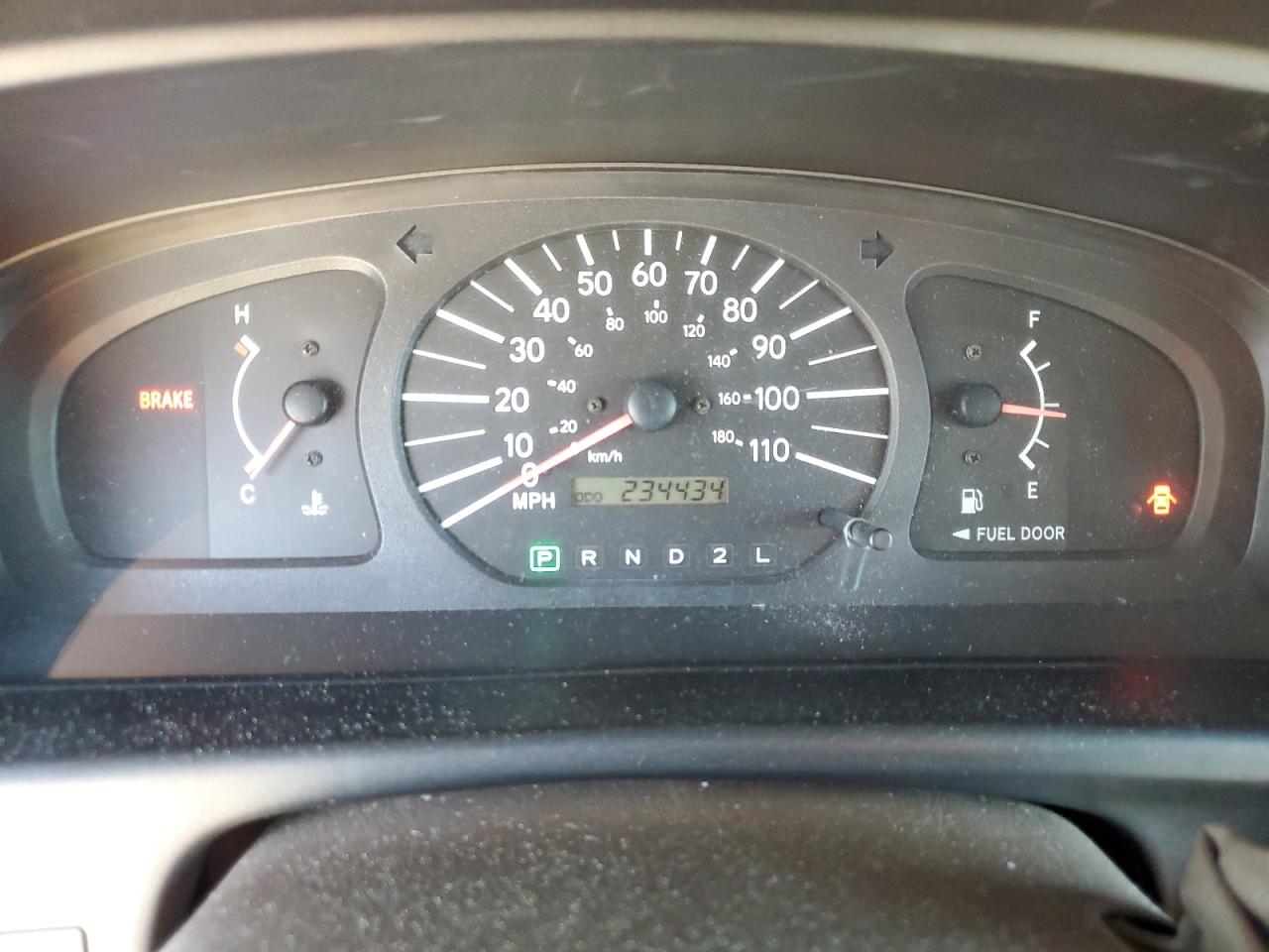 4T3ZF19C7YU242686 2000 Toyota Sienna Ce