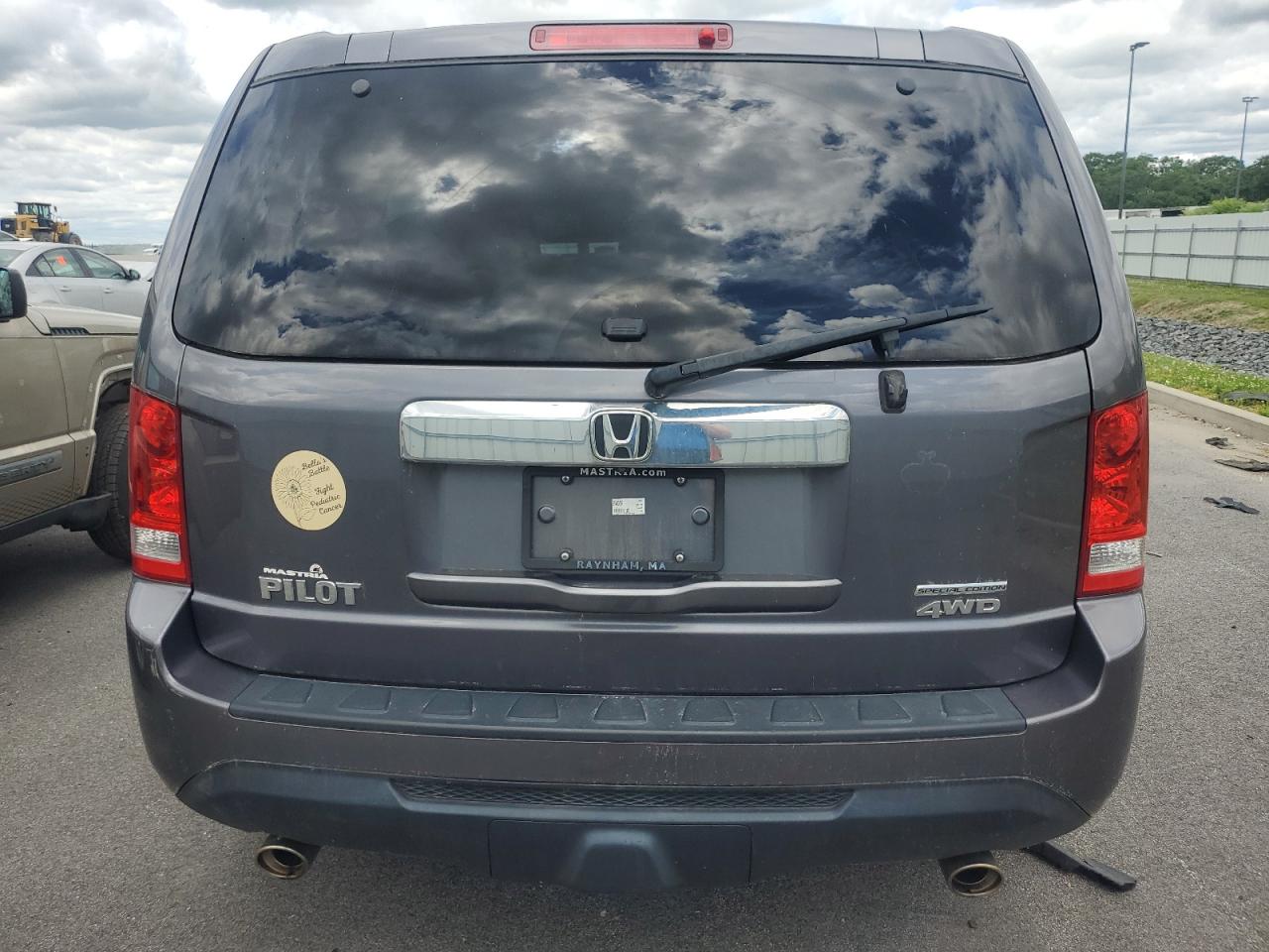 5FNYF4H38FB034253 2015 Honda Pilot Se