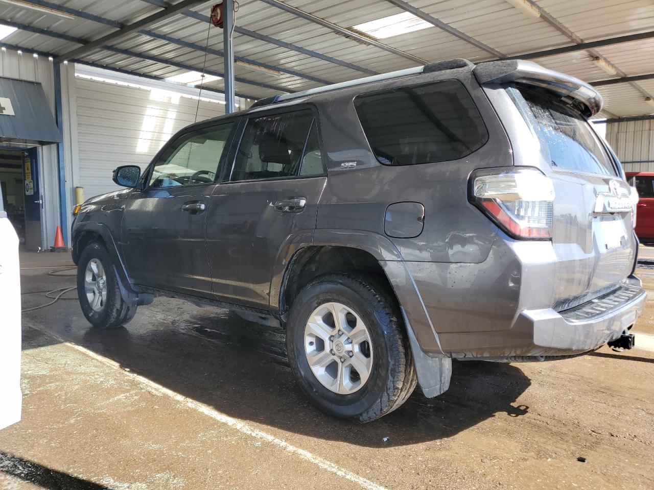 JTEEU5JR8N5267123 2022 Toyota 4Runner Sr5