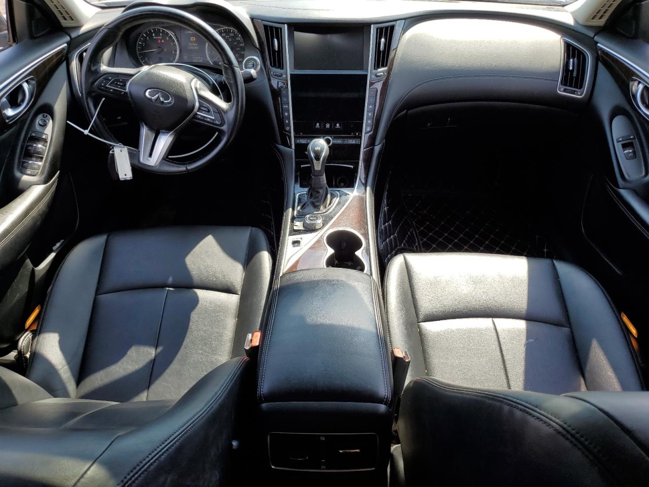 JN1EV7AR2JM443714 2018 Infiniti Q50 Luxe